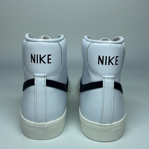 New Nike Blazer Mid 77 Vintage Black/White BQ6806-100 NIB - Picture 6 of 6